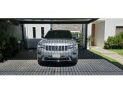 Vendo Jeep Grand Cherokee Laredo 2014 en excelente estado