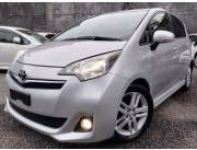 VENDO TOYOTA NEW RACTIS AÑO 2012,2013 RECIEN IMPORTADO COLOR PLATEADO MOTOR 1.5 NAFTERO