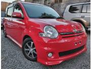 VENDO TOYOTA SIENTA AÑO 2009,2010 RECIEN IMPORTADO MOTOR 1.5 NAFTERO COLOR ROJO