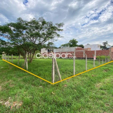 Terrenos - Terreno EN ESQUINA en VENTA