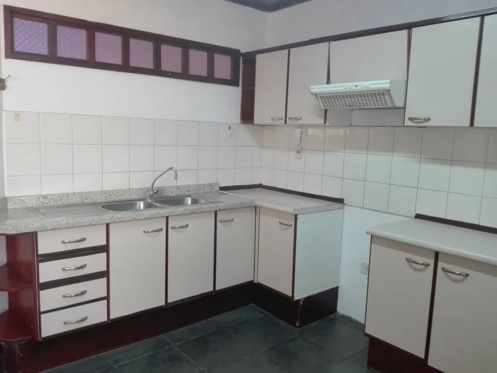 VILLA MORRA DEPARTAMENTO DE PISO COMPLETO A PASOS DE ESPAÑA Y MCAL LOPEZ — foto 3