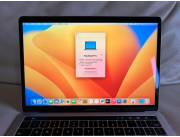 MacBook Pro 2017 13" core i5 8GB 256SSD Touchbar / Touch ID