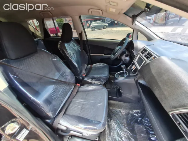 Toyota New Ractis 2012 — foto 5