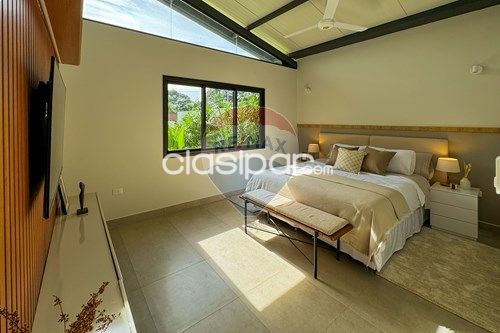 Casas - Casa en Venta en Central Limpio