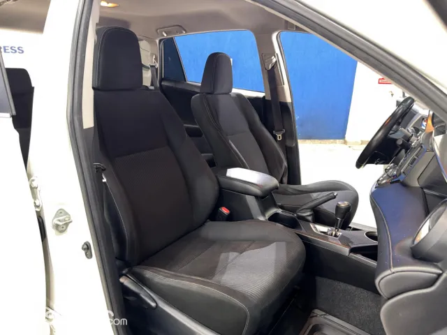 Toyota Rav4 2014 — foto 4