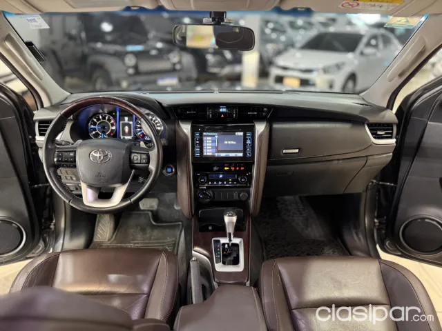 Toyota Fortuner 2019 — foto 4