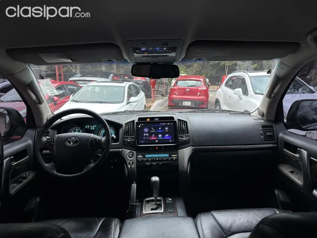 Toyota Land Cruiser 2010 — foto 4
