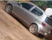 Vendo Toyota Vitz año 2001 Impecable