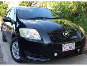 VENDO TOYOTA AURIS AÑO 2006 MOTOR 1.5 4X2 AIRE FULL INTERIOR NEGRO LLANTAS DEPORTIVAS!!!