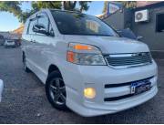 TOYOTA VOXY 2005 6 MESES DE USO