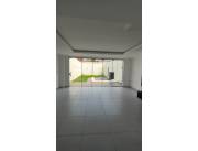 VENDO DUPLEX EN SAN LORENZO