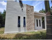 Vendo Casa amplia a estrenar en Ñemby Rincón