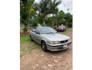 Nissan Sunny 2001 la