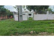 VENDO CASA EN LIMPIO ZONA PIQUETE CUE COD 4550