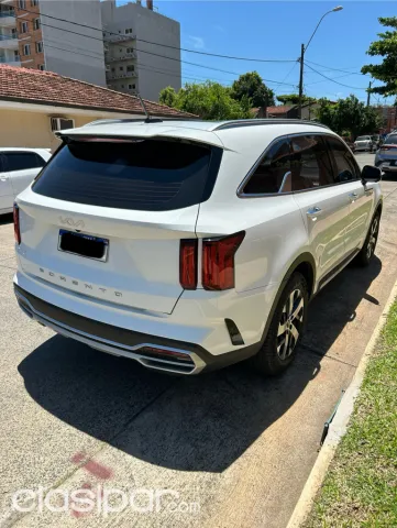 Kia Sorento 2023 — foto 4