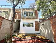 Duplex a estrenar en Ykuá Duré con terraza