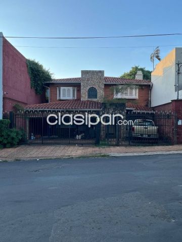 Casas - VENDO CASA A METRO DE MOLAS LOPEZ