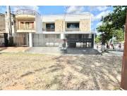 ALQUILO DUPLEX EN LAMBARE BARRIO PILAR