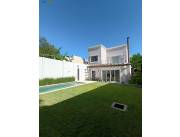 Vendo Casa Amoblada de 408 m2 en el Barrio Las Mercedes - CLHO6393723