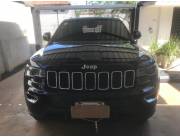 JEEP GRAND CHEROKEE LAREDO 2018