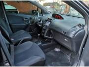 Vendo hermoso toyota New vitz rs 2010 automatico full equipo Chapa mercosur Único dueño