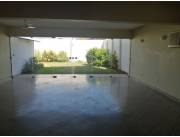 VENDO CASA EN DOS PLANTAS SOBRE AV. COLON ACCESO A COSTANERA SUR