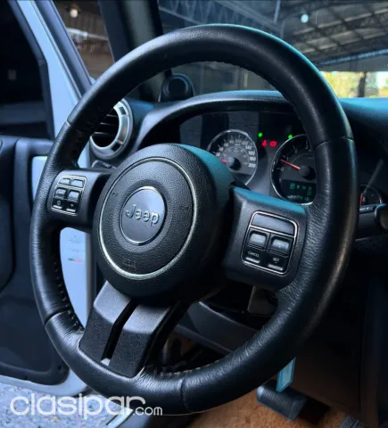 Jeep Wrangler 2012 — foto 4
