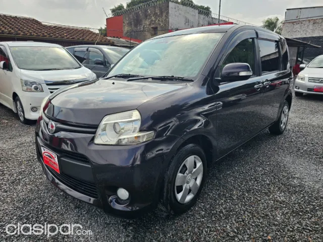 Toyota Sienta 2012 — foto 2
