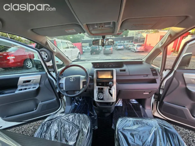 Toyota Noah 2008 — foto 3