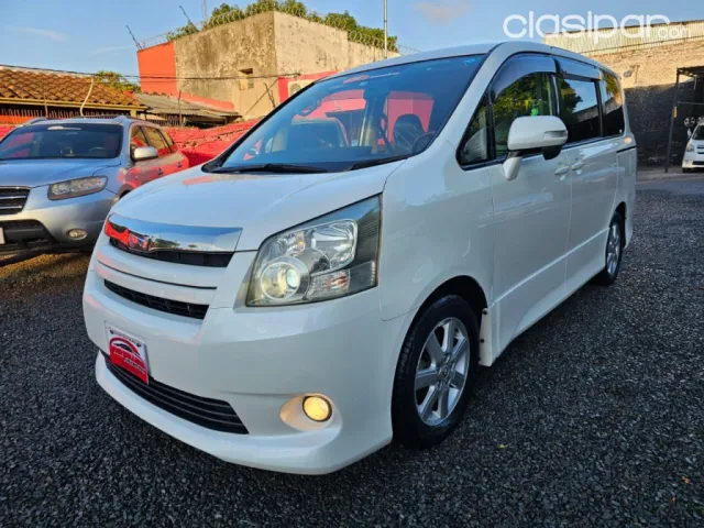 Toyota Noah 2008 — foto 5