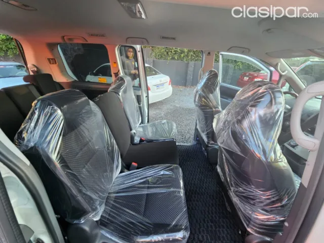 Toyota Noah 2008 - foto 8