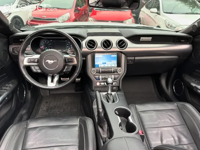 Ford Mustang 2018 — foto 6