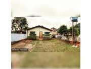 OFERTA: VENTA DE CASA EN MBOCAYATY, ÑEMBY