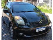 VENDO TOYOTA NEW VITZ CHAPA MERCOSUR 2007 MOTOR 1.3 4X2 AUTOM AIRE FULL INTERIOR NEGRO!!!