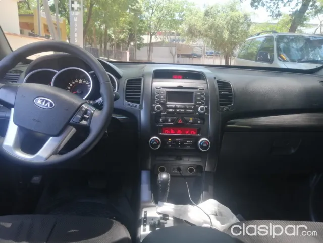 Kia Sorento 2012 — foto 4