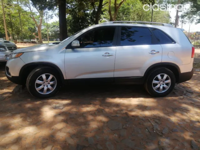 Kia Sorento 2012 — foto 8