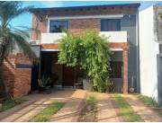 CASA EN VENTA EN LUQUE CON SOLO 8 MESES