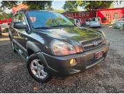 Hyundai Tucson Año 2006 Color Gris Humo