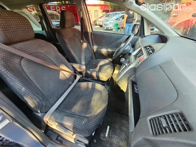Toyota Ractis 2010 — foto 6