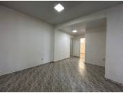 Alquiler - Departamento de 1 dorm + cochera. en Sajonia.