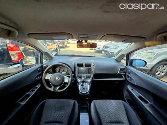 Toyota New Ractis 2011 — foto 3