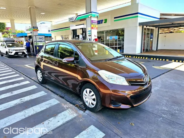 Toyota Vitz 2013 — foto 4