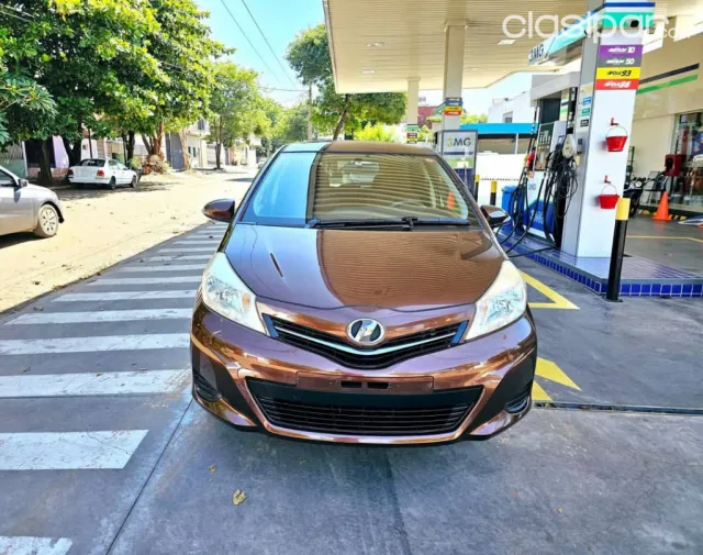 Toyota Vitz 2013 — foto 5