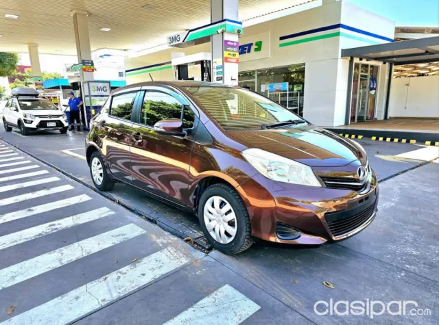 Toyota Vitz 2013 - foto 8