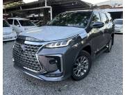 Toyota Fortuner 2023 0KM versión Dubái