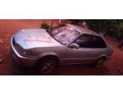 Remato Toyota Sprinter año 1999 Diesel 2.2