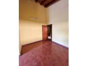 EN VENTA CASA DE 2 DORMITORIOS EN BARRIO OBRERO