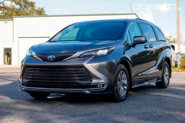Toyota Sienna 2024 - foto 2