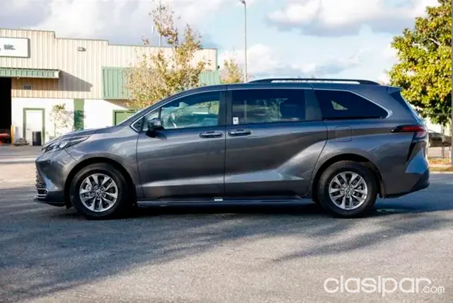 Toyota Sienna 2024 — foto 4