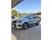 Mercedes-Benz ML63 AMG 2014 - 61.200 km